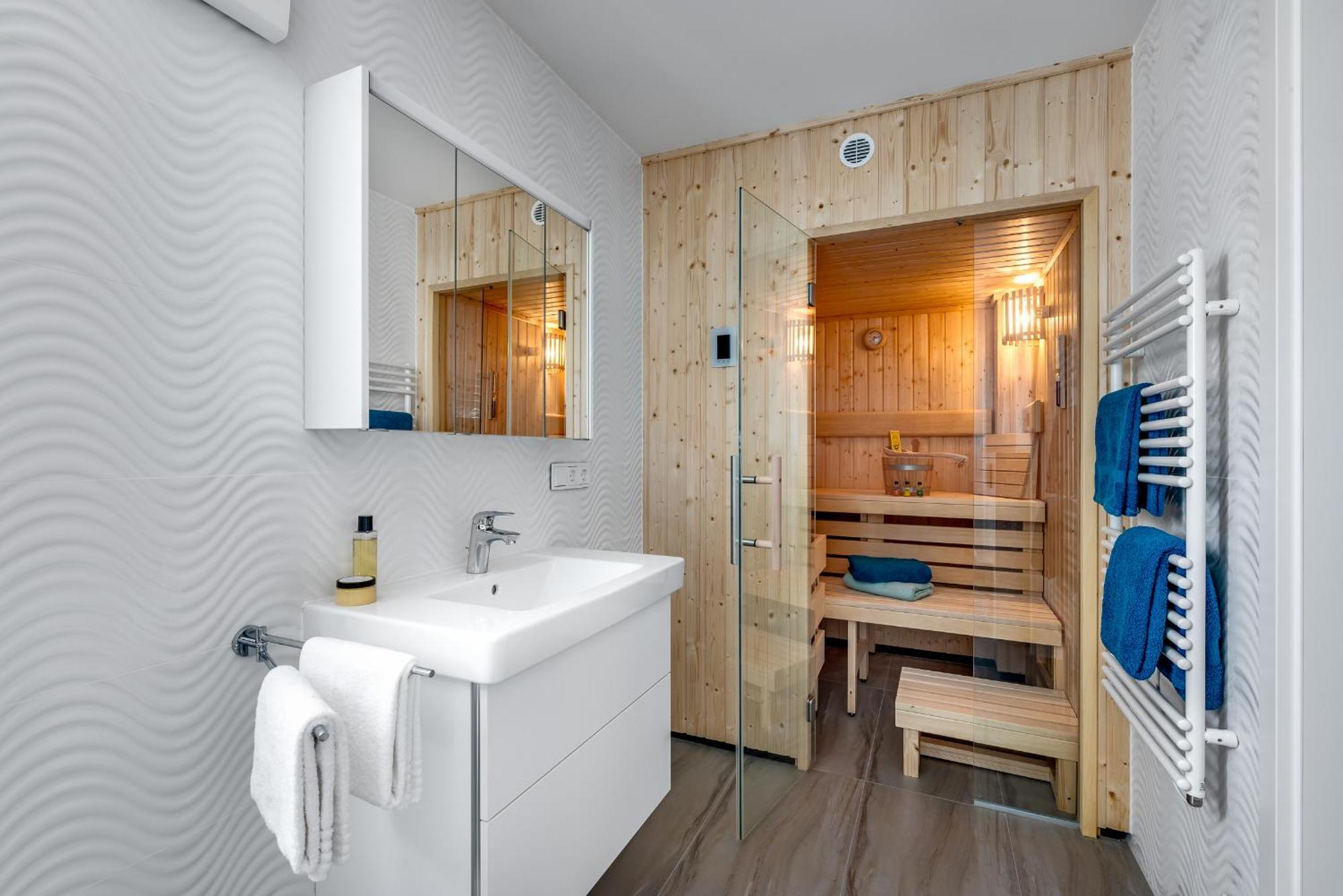 Brise- Direkt Am Wasser, Hafenblick, Fahrstuhl, Sauna, Ueberdachter Balkon Olpenitz Kültér fotó